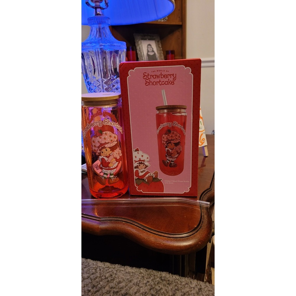 Strawberry Shortcake Glitter Snowglobe Glass Tumbler Cup w/ Straw & Bamboo Lid